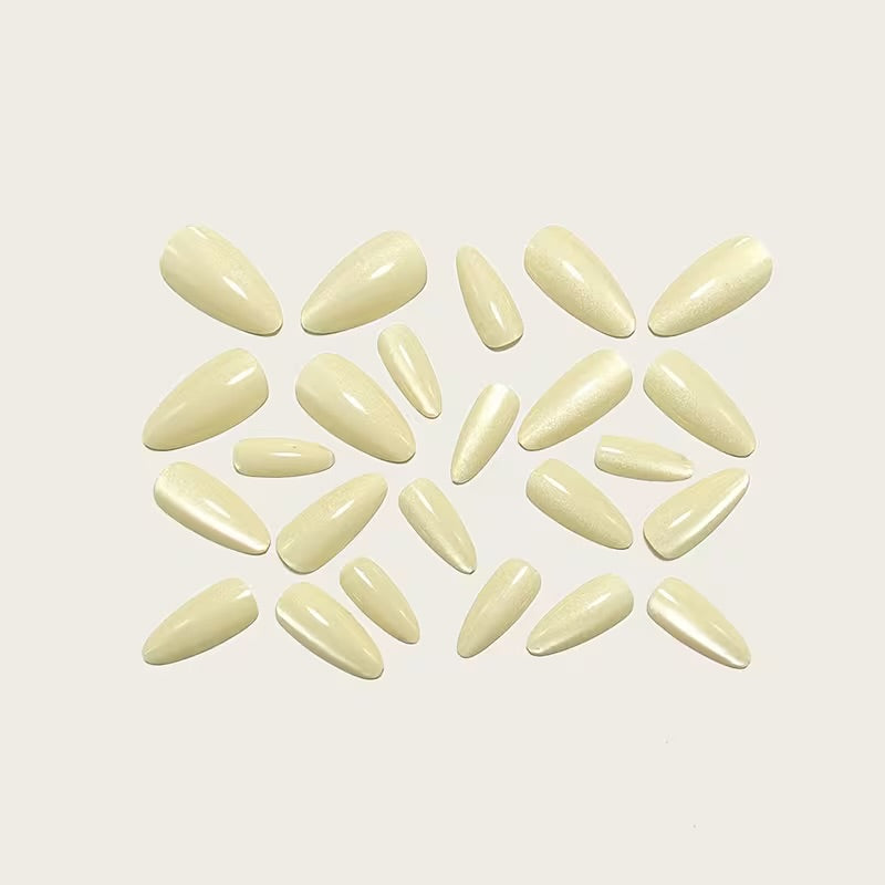 Golden Glittering Cat Eye 12 pcs Almond Shape Nails Set