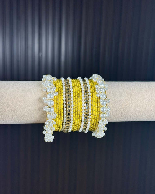 Buttery Yellow Pearl Radiance Metal Bangle Set