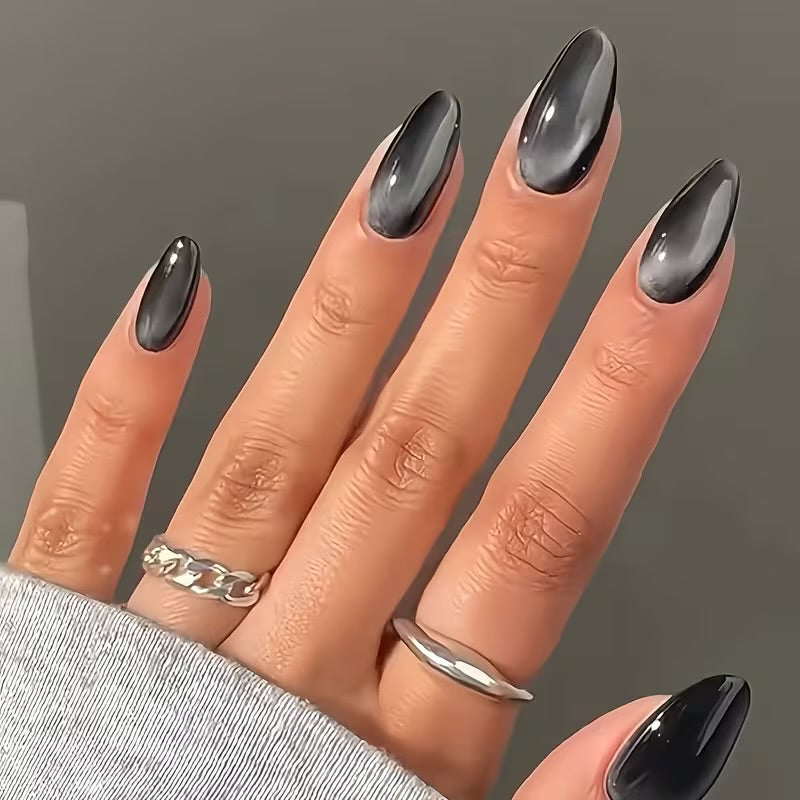 Black Cat Eye Almond Shape 12 pcs Nails Set