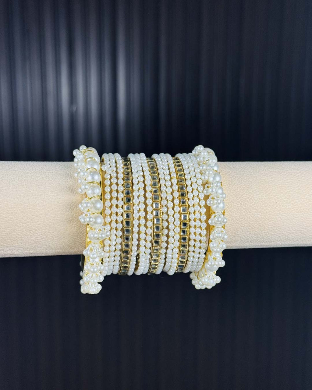 White Pearl Radiance Metal Bangle Set