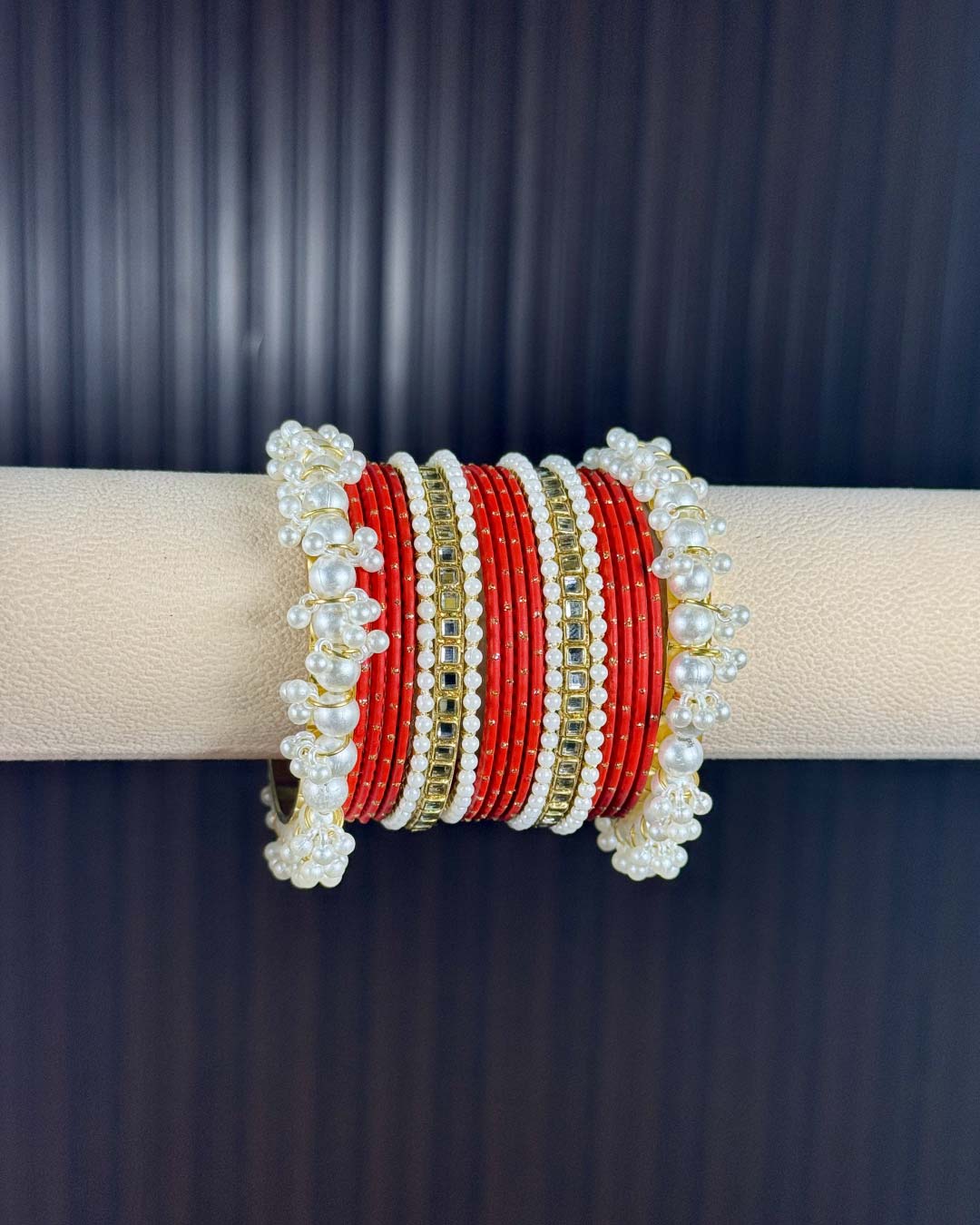 Red Pearl Radiance Metal Bangle Set