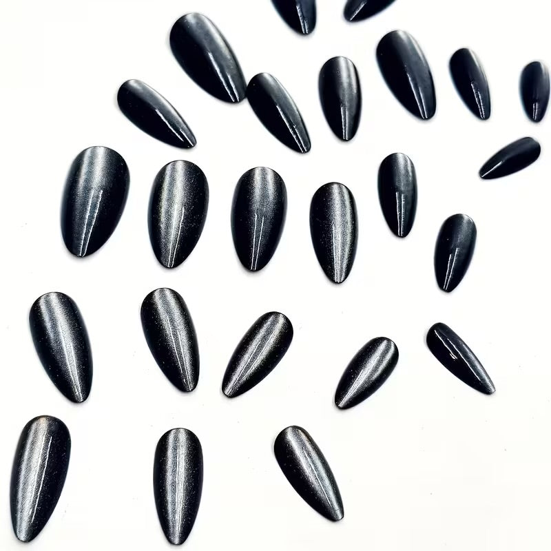 Black Cat Eye Almond Shape 12 pcs Nails Set
