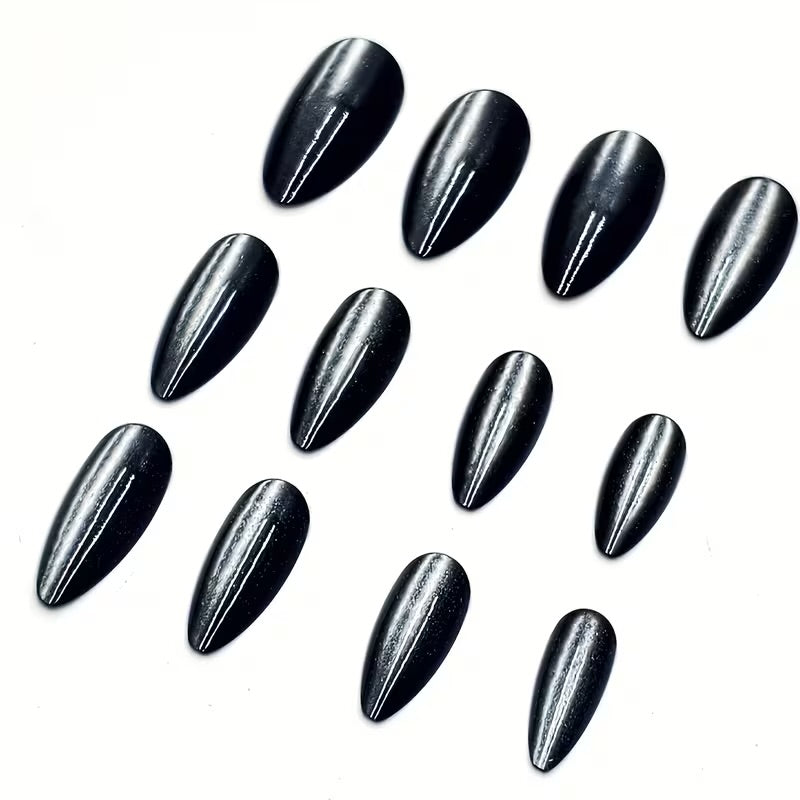 Black Cat Eye Almond Shape 12 pcs Nails Set