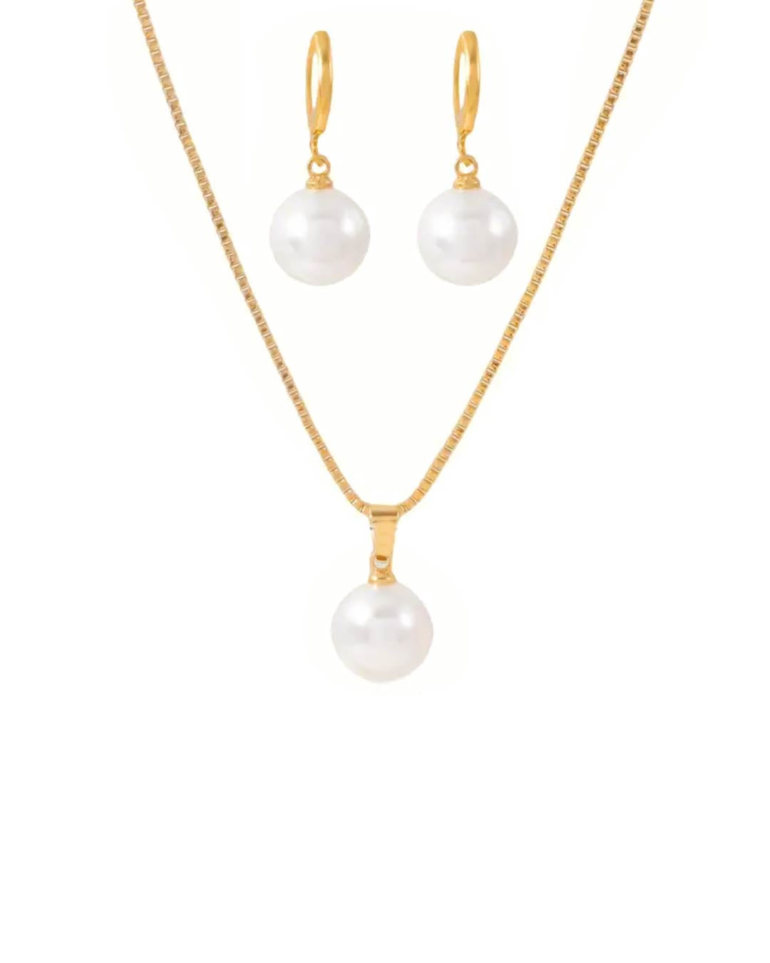 Pearl Pendant Set