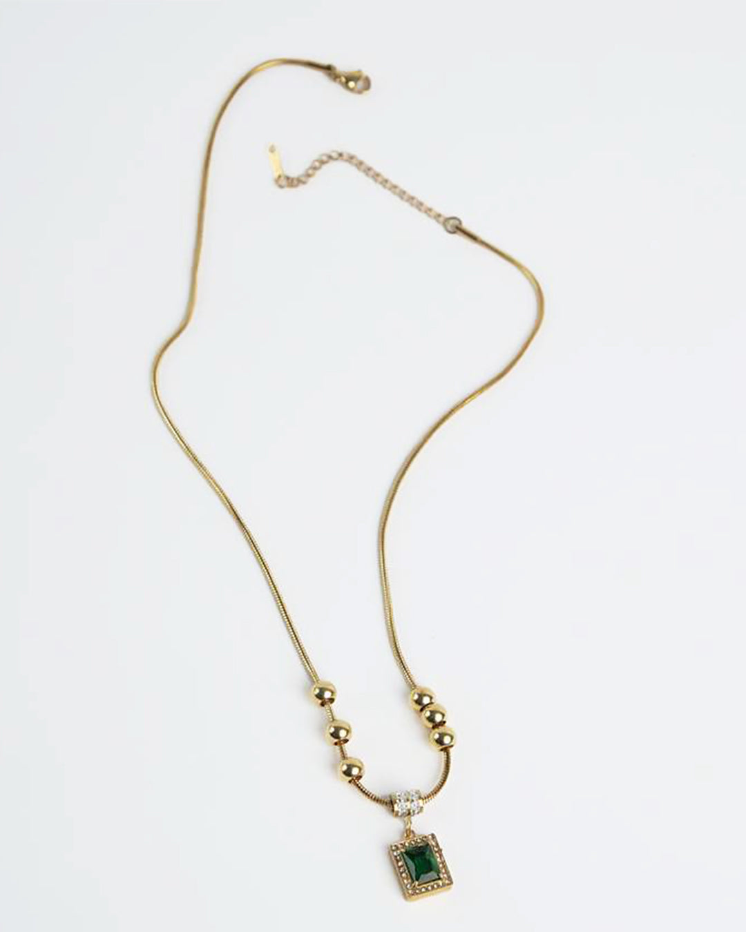 Emarald Orbital Necklace