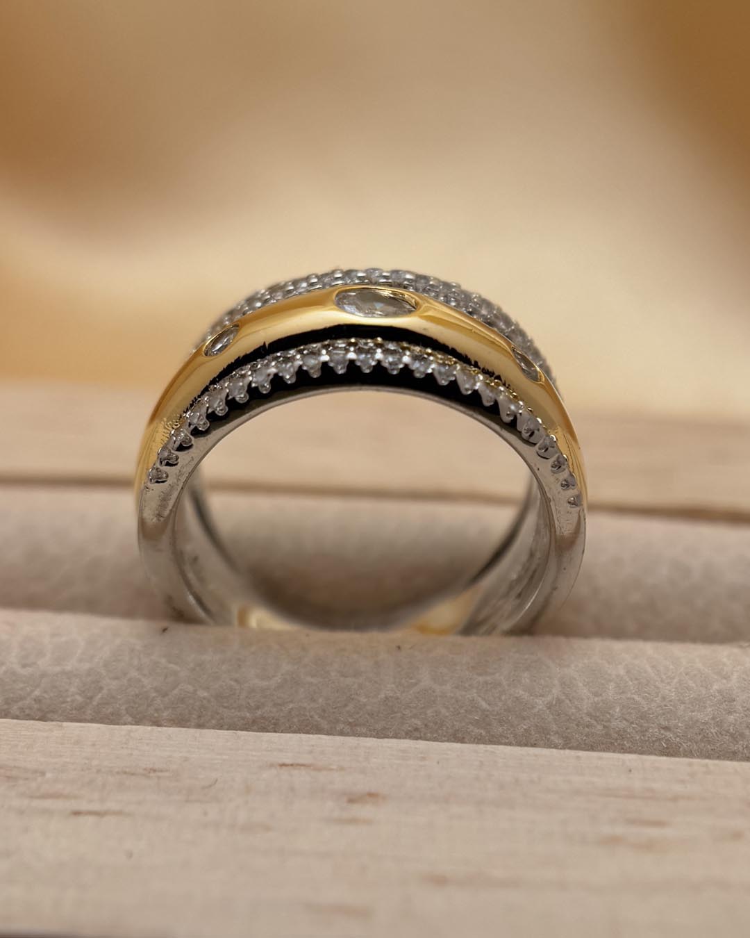 Royal Zircon Ring
