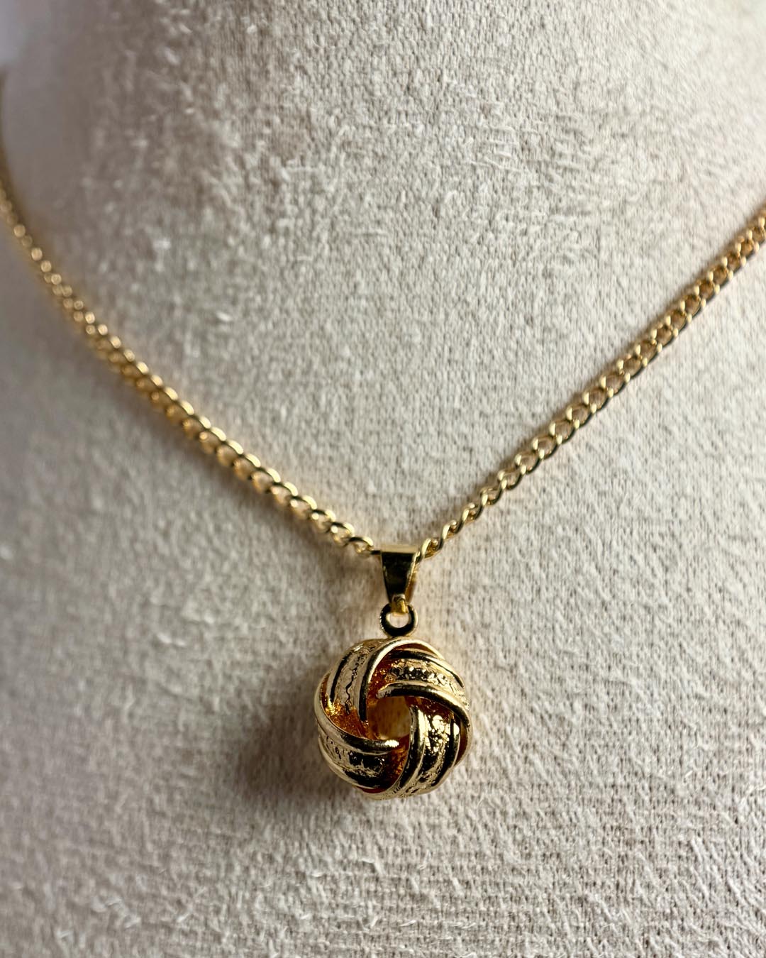 4pc Bow Knot Pendant Set