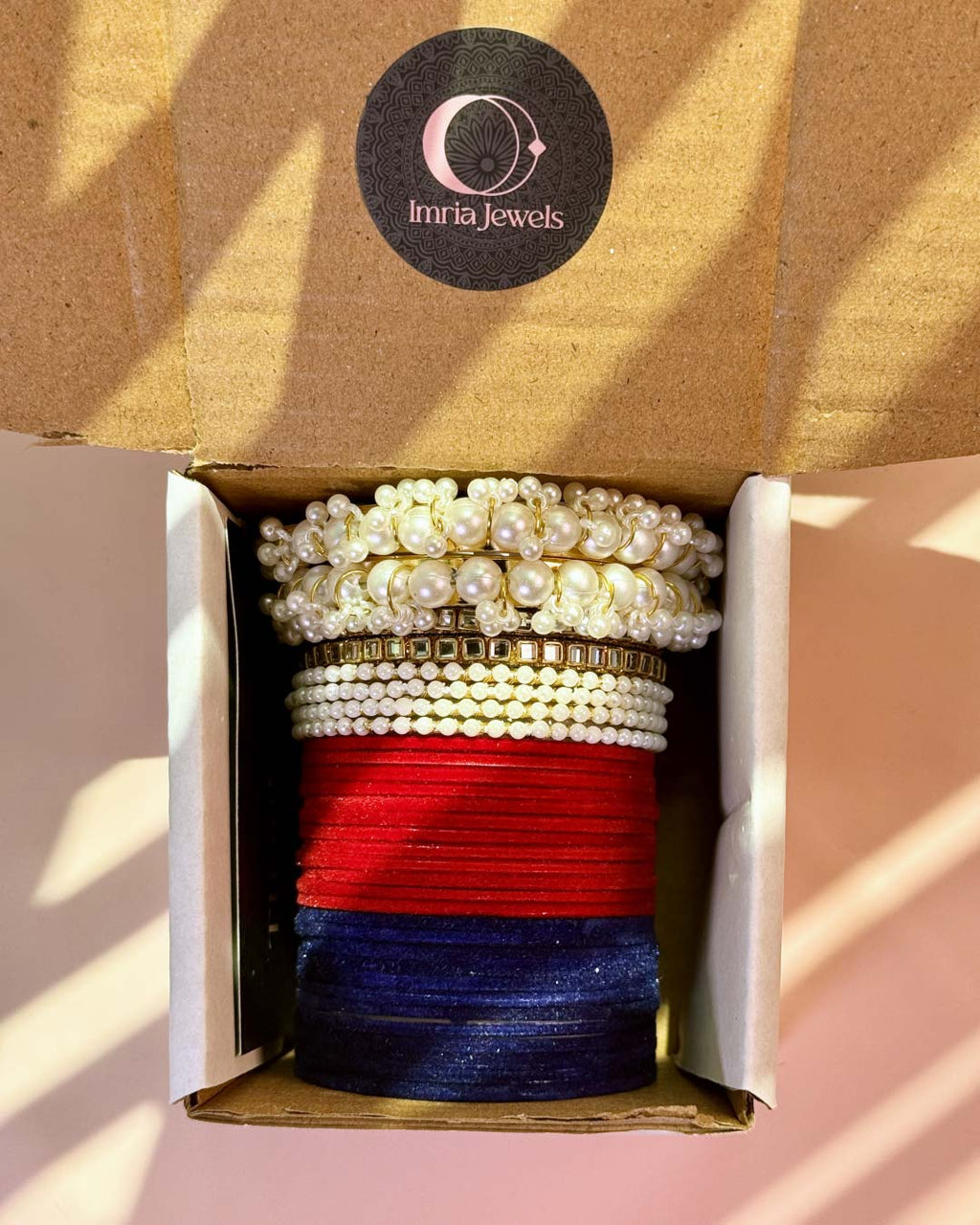 Mini Velvet Bangle Box 6