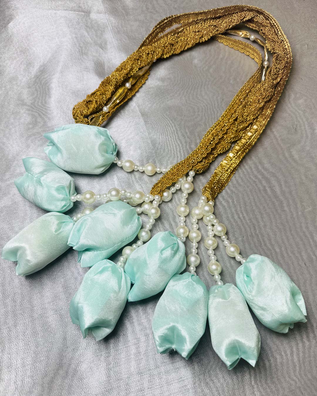 Aqua Sky Blue Tulip Paranda