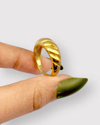 Croissant Dome Stainless steel Ring