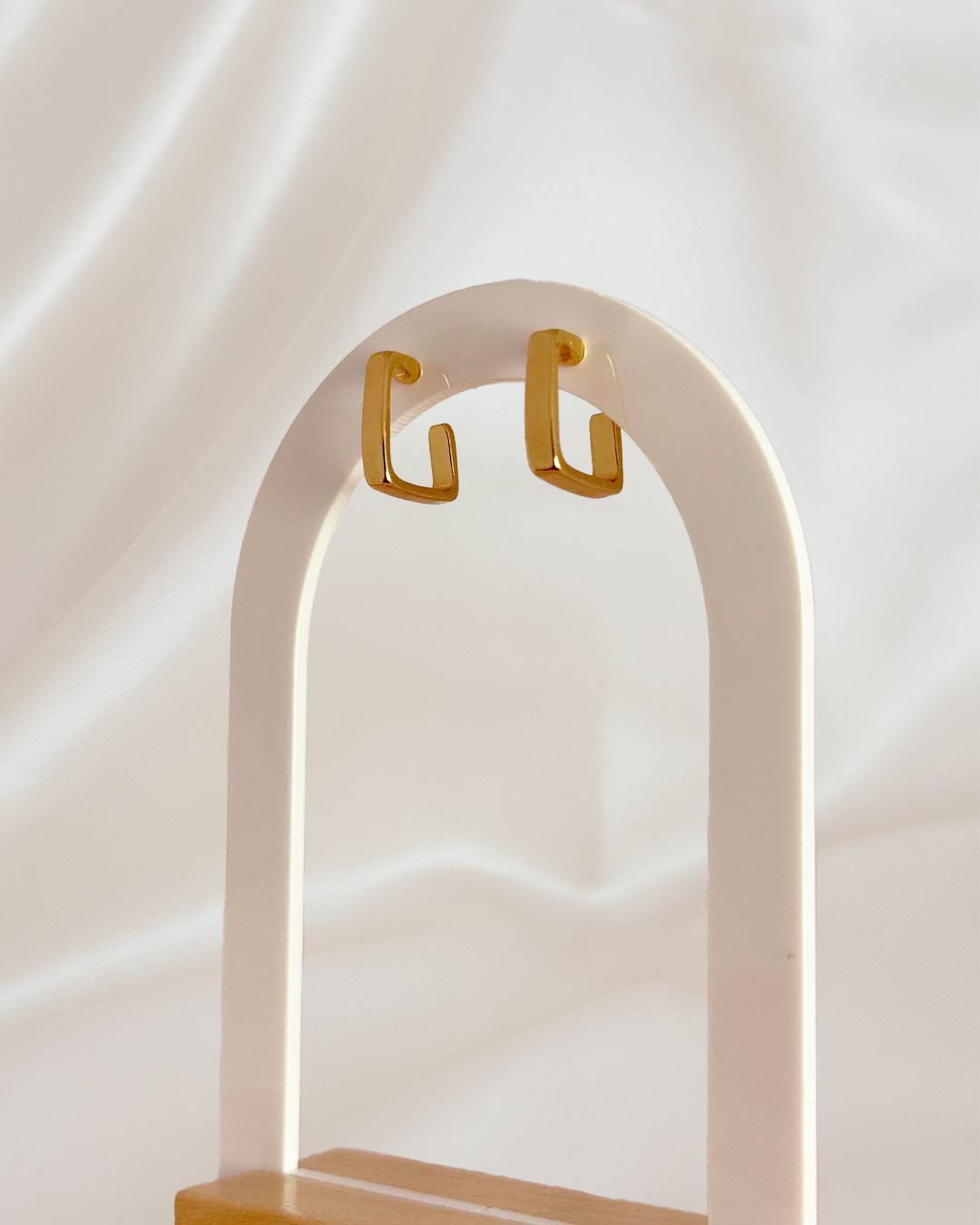 Minimalistic Stud Earrings