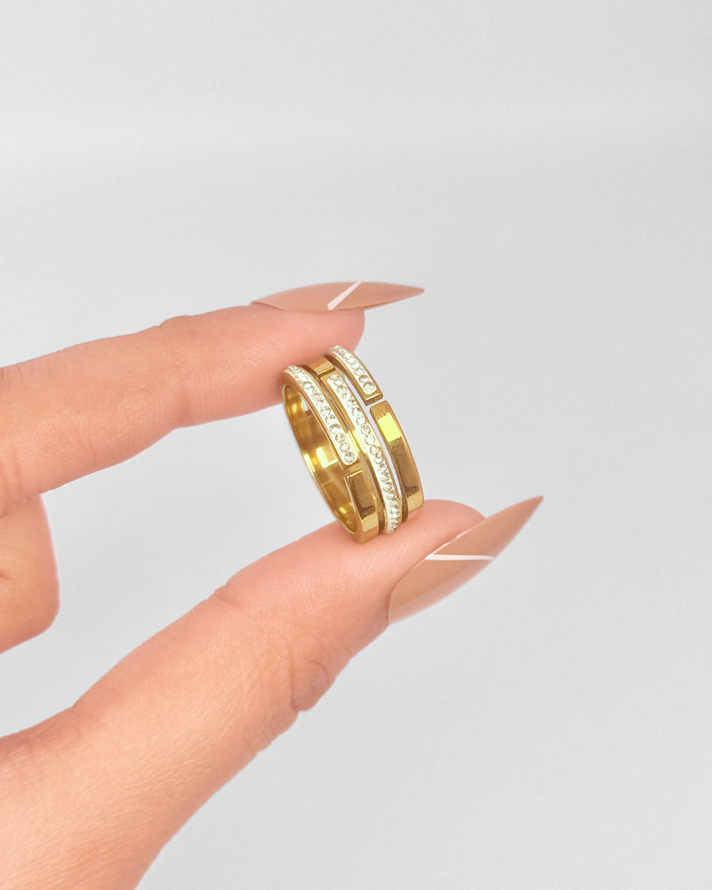 Adjustable Luxe Band Ring